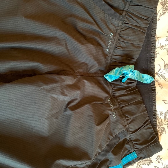 SOLD - Retro lulu cold weather running pants - Picture 9 of 9